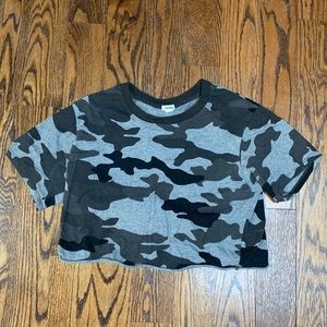 Garage Cropped Tee